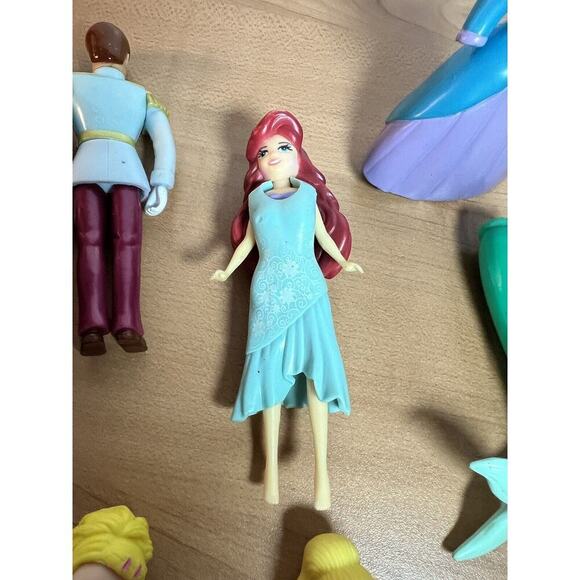 Polly Pocket Miscellaneous Figures Rubber Dresses Disney Princesses - Picture 9 of 12